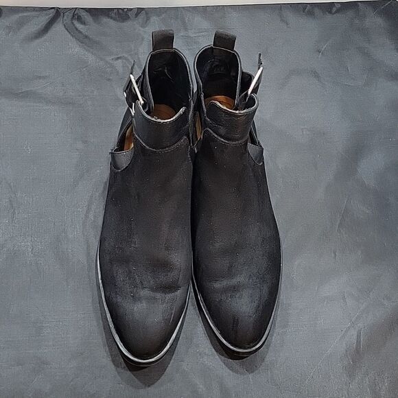 ZARA TRAFALUC ADJUSTABLE BUCKLE CLOSURE ANKLE BOOT - Picture 2 of 15